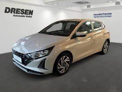 Grau Gebraucht 2025 Hyundai i20 Trend Kleinwagen | 20.340 € (Fairer Preis)