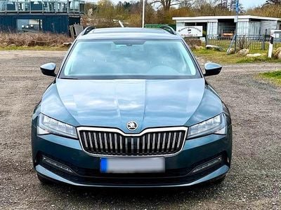 Usata Skoda Superb 150 CV (110 kW) 2021 Grigio Station wagon