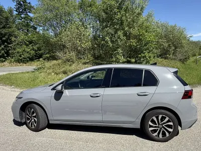 Gebraucht VW Golf VII Basis 116 PS (85 kW) 2021 Grau Kleinwagen