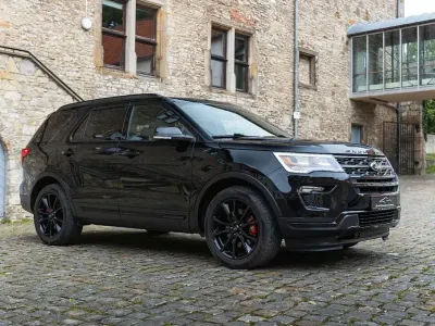 Używany Ford Explorer XLT 299 KM (219 kW) 2018 Czarny SUV