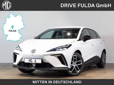 Grau, andes grey Gebraucht 2024 MG MG4 EV Luxury Kleinwagen | 27.890 € (Teuer)