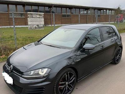Gebraucht VW Golf VII GTD 184 PS (135 kW) 2015 Grau Limousine