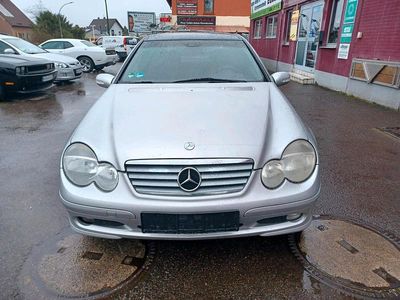 Gebraucht Mercedes C200 163 PS (119 kW) 2003 Silber Coupé