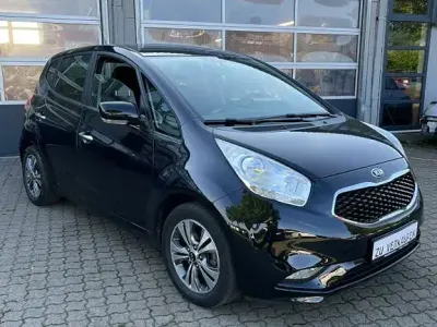 Gebraucht Kia Venga 125 PS (91 kW) 2015 Schwarz Kleinwagen