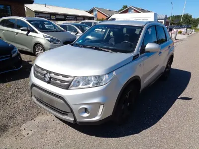 Gebraucht Suzuki Vitara Comfort+ 120 PS (88 kW) 2016 Silber SUV