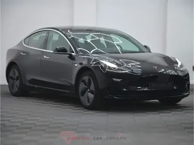 Occasion Tesla Model 3 Standard Range Plus 225 kW (306 PK) 2020 Wit Sedan