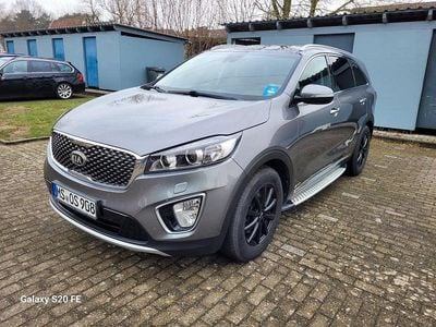 Gebraucht Kia Sorento Spirit 200 PS (147 kW) 2016 Grau SUV