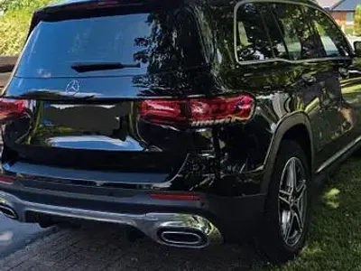 Gebraucht Mercedes GLB200 AMG 163 PS (119 kW) 2021 Schwarz SUV