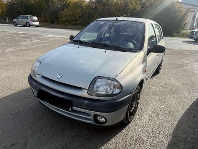 Renault Clio II