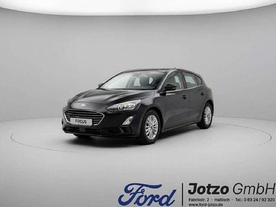 Obsidianschwarz metallic Gebraucht 2021 Ford Focus Titanium Limousine | 16.990 € (Fairer Preis)