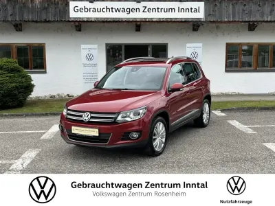 Gebraucht VW Tiguan LOUNGE 150 PS (110 kW) 2016 Rot SUV