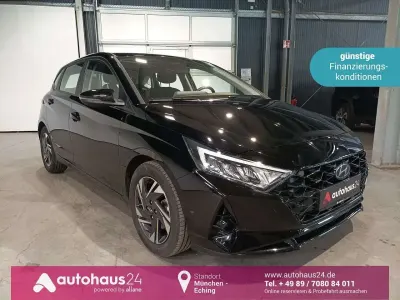 Gebraucht Hyundai i20 Trend 101 PS (74 kW) 2022 Schwarz Kleinwagen