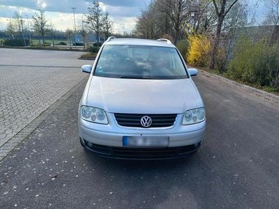 Gebraucht VW Touran 140 PS (102 kW) 2004 Silber Van / Kleinbus