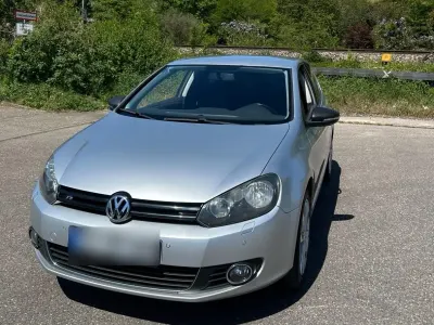 Gebraucht VW Golf VI 122 PS (89 kW) 2009 Silber Coupé