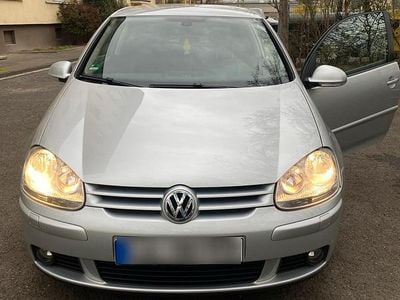 Gebraucht VW Golf 80 PS (58 kW) 2007 Silber Coupé