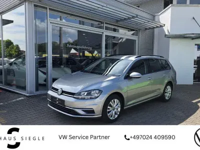 Gebraucht VW Golf VII Comfortline 116 PS (85 kW) 2019 Silber Kombi