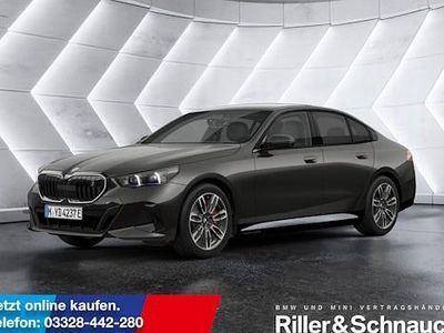 Grau Neu 2025 BMW i5 Limousine | 72.990 € (Guter Preis)