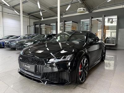 Schwarz metallic Gebraucht 2021 Audi TT RS Advanced | 57.460 €