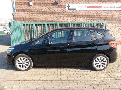 Gebraucht BMW 218 Active Tourer Advantage 150 PS (110 kW) 2015 Schwarz Van / Kleinbus