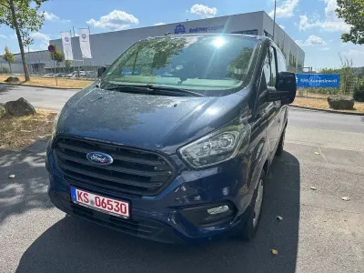 Gebraucht Ford Transit Trend 131 PS (96 kW) 2020 Blau Van