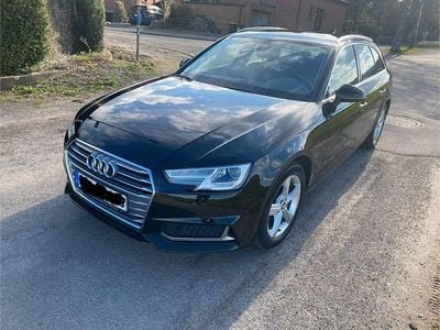 Gebraucht Audi A4 Sport 190 PS (139 kW) 2019 Schwarz Kombi