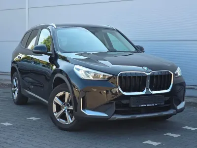 Gebraucht BMW X1 163 PS (119 kW) 2023 Schwarz SUV