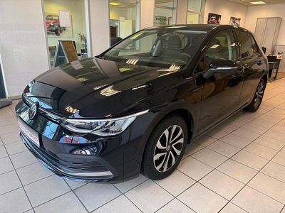 Gebraucht VW Golf VII Active 150 PS (110 kW) 2021 Schwarz Kleinwagen