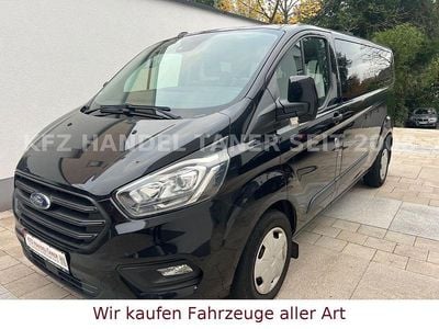 Gebraucht Ford Transit Trend 131 PS (96 kW) 2021 Schwarz Kombi