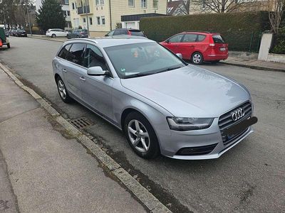 Gebraucht Audi A4 150 PS (110 kW) 2014 Silber Kombi