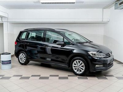 Gebraucht VW Touran Comfortline 150 PS (110 kW) 2023 Deep black perleffekt Van / Kleinbus