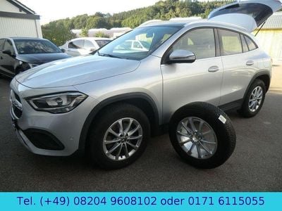 Mercedes GLA200