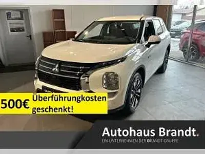 Neu Mitsubishi Outlander P-HEV 306 PS (225 kW) 2026 Weiß (anden weiß) SUV