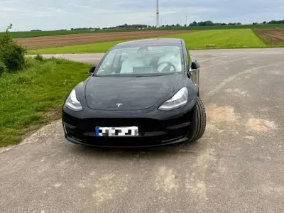 Occasion Tesla Model 3 366 kW (498 PK) 2019 Zwart Sedan