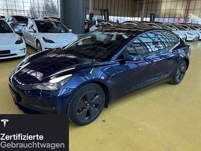 Blau Gebraucht 2021 Tesla Model 3 Long Range RWD Limousine | 28.400 € (Etwas zu teuer)