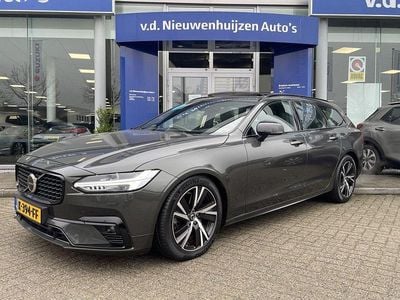 Grau Gebraucht 2020 Volvo V90 Inscription Kombi | 21.129 € (Etwas zu teuer)