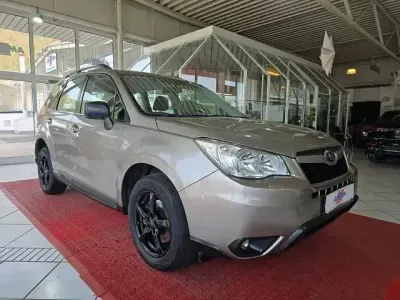 Używany Subaru Forester Active 147 KM (108 kW) 2015 Brązowy SUV