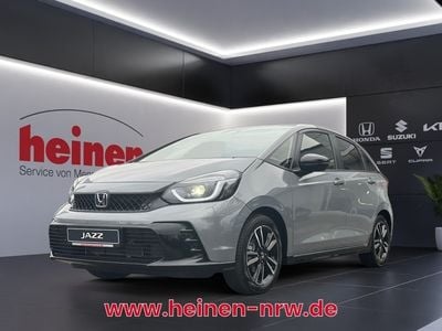 Grau Gebraucht 2022 Honda Jazz Advance Kleinwagen | 28.680 € (Teuer)