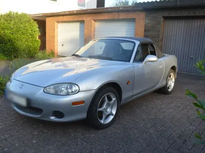 Gebraucht Mazda MX5 110 PS (80 kW) 2002 Silber Cabrio