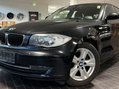 Second-hand BMW 120 Sport Line 177 CP (130 kW) 2008 Negru Hatchback