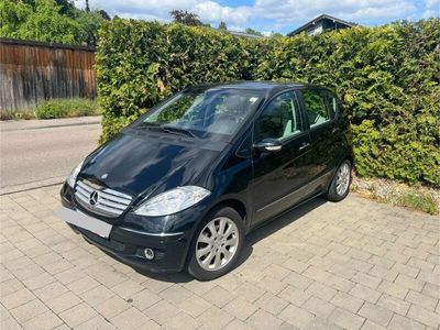 Mercedes A200