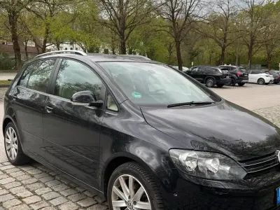 Gebraucht VW Golf VI 2011 Schwarz Kleinwagen