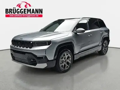 Gebraucht Jeep Compass 145 PS (106 kW) 2026 Grau SUV