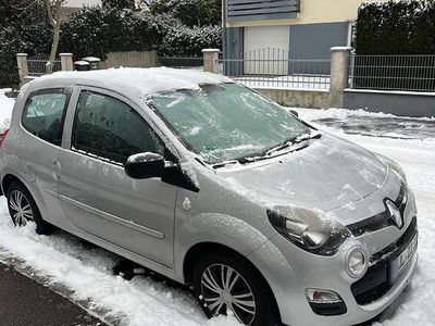 Gebraucht Renault Twingo 75 PS (55 kW) 2012 Silber Kleinwagen