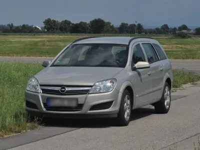 Gebraucht Opel Astra 90 PS (66 kW) 2007 Grau Kombi