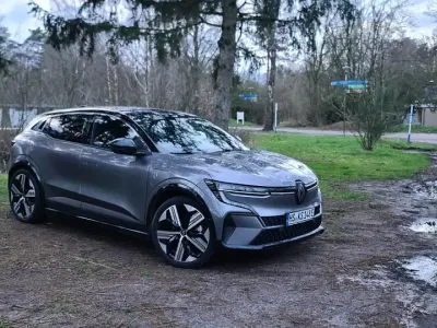 Occasion Renault Megane E-Tech Iconic 161 kW (220 ch) 2022 Gris Berline
