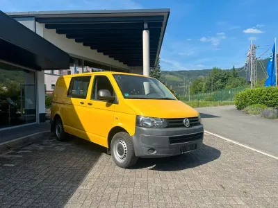Usata VW Transporter 84 CV (61 kW) 2012 Giallo Furgone