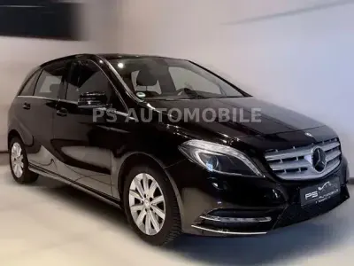 Używany Mercedes GLC250 AMG 136 KM (100 kW) 2013 Czarny Sedan/Limuzyna