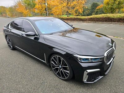 Schwarz Gebraucht 2015 BMW 730 M Sport Limousine | 28.900 € (Teuer)