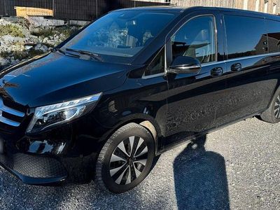 Usata Mercedes V300 237 CV (174 kW) 2022 Monovolume