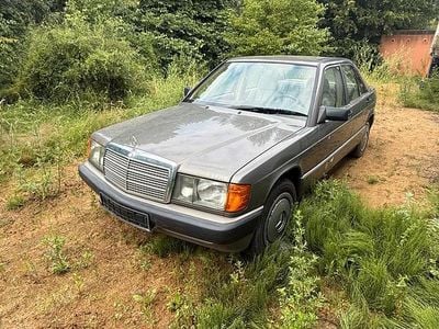 Gebraucht Mercedes 190 109 PS (80 kW) 1991 Braun Limousine